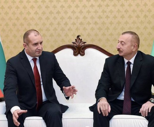 Болгарский лидер пригласил президента Ильхама Алиева посетить его страну