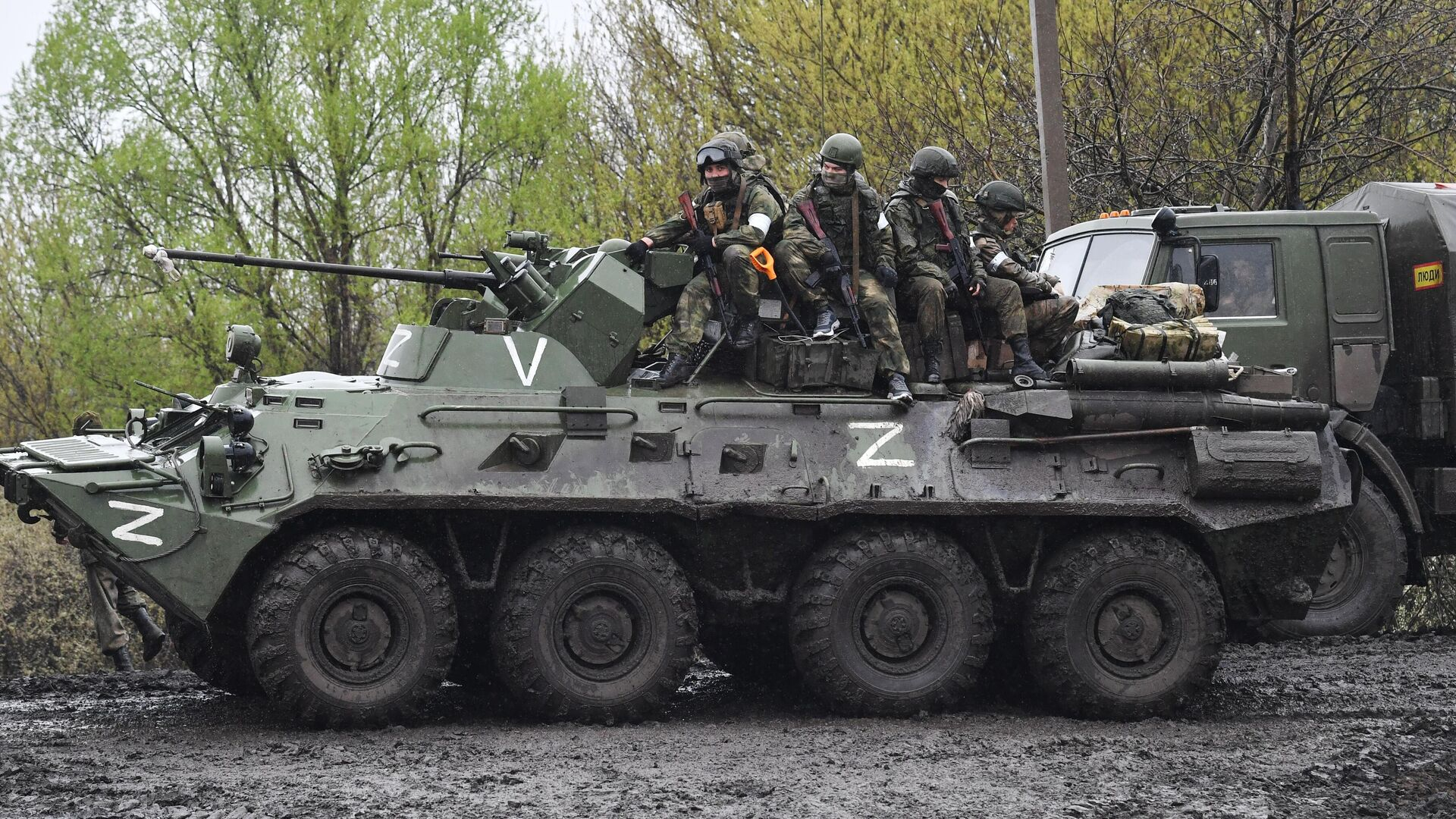 Мэр Славянска: Российские войска в 7-10 километрах, город стал прифронтовым