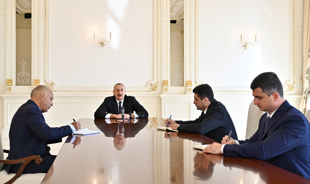 Ильхам Алиев принял новоназначенных глав ИВ - ВИДЕО