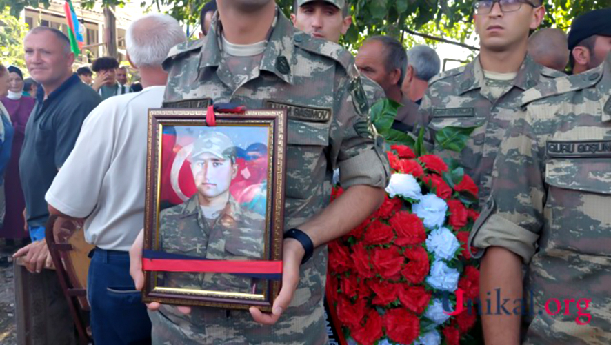 В Шамкире простились с погибшим солдатом азербайджанской армии