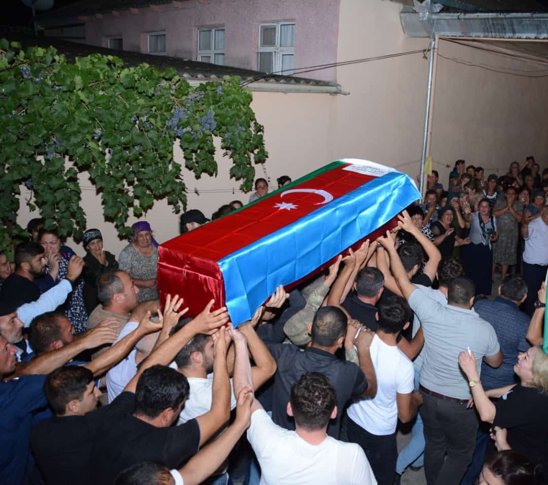 В Агстафинском районе состоялись похороны шехида - ОБНОВЛЕНО + ФОТО