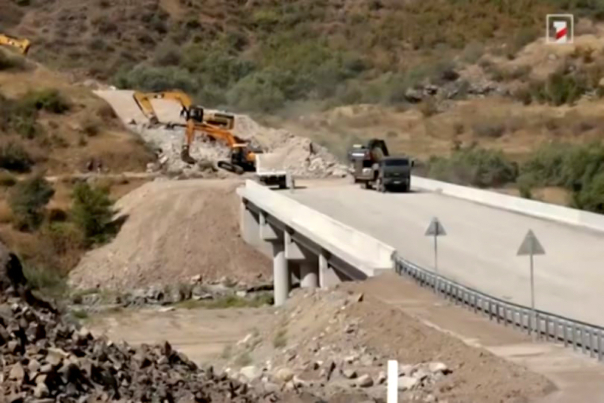Началось строительство армянского участка дороги, альтернативной Лачинскому коридору - ВИДЕО