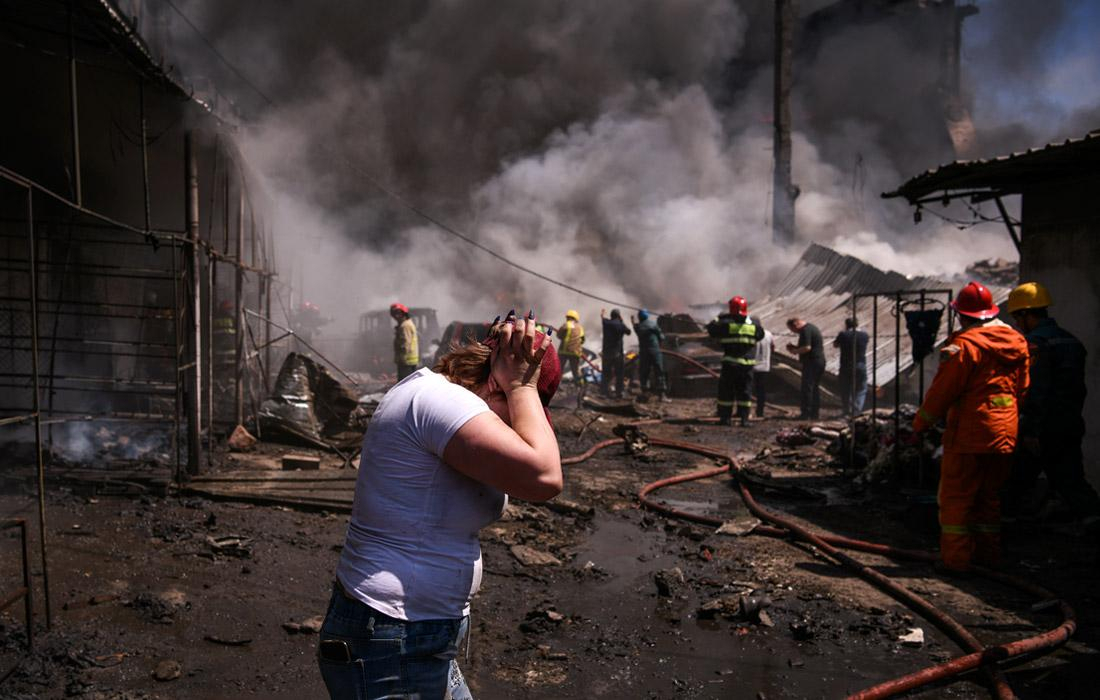 Число жертв взрыва в ТЦ Еревана увеличилось до 6 человек - ВИДЕО
