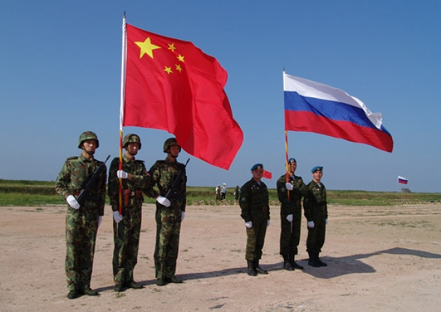 Китай проведет с Россией совместные военные учения