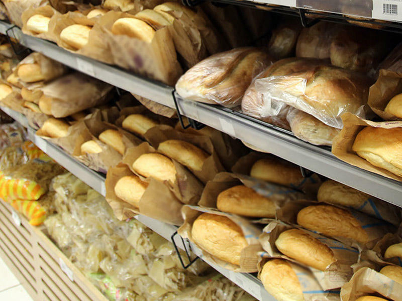 В Азербайджане определены верхние границы цен на муку и хлеб