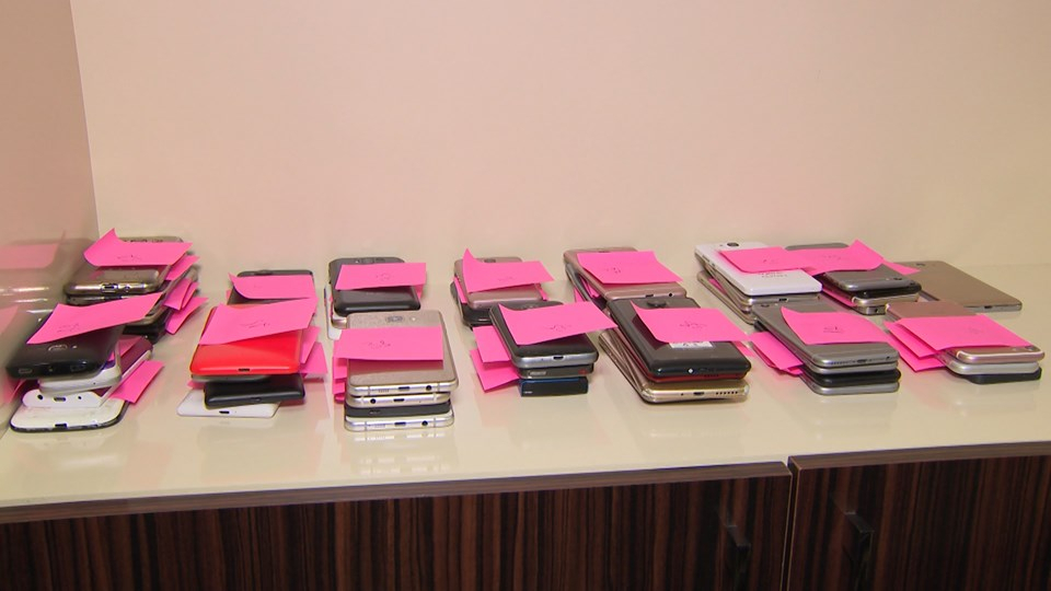 В Баку из магазина похищено 35 телефонов на сумму в 94 тысячи манатов