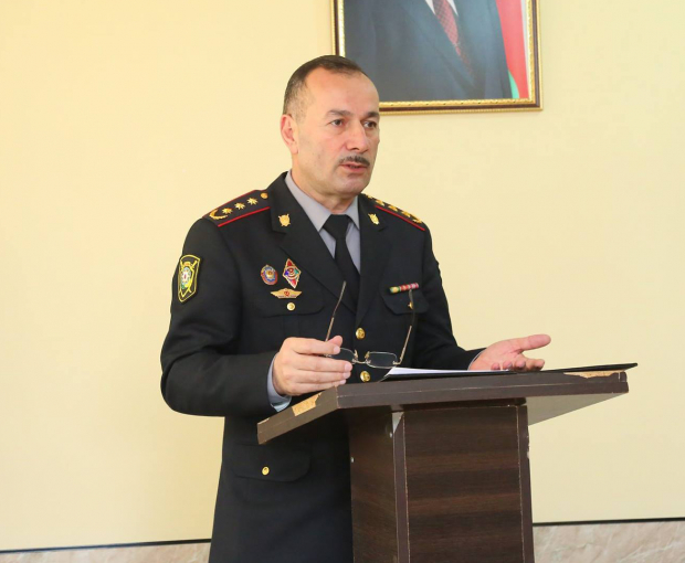 В Азербайджане полковник полиции насмерть сбил пешехода