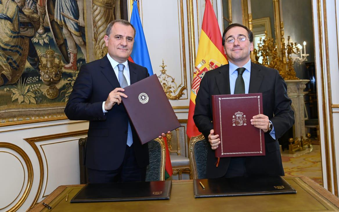 МИД Азербайджана и Испании подписали меморандум о взаимопонимании -  ФОТО