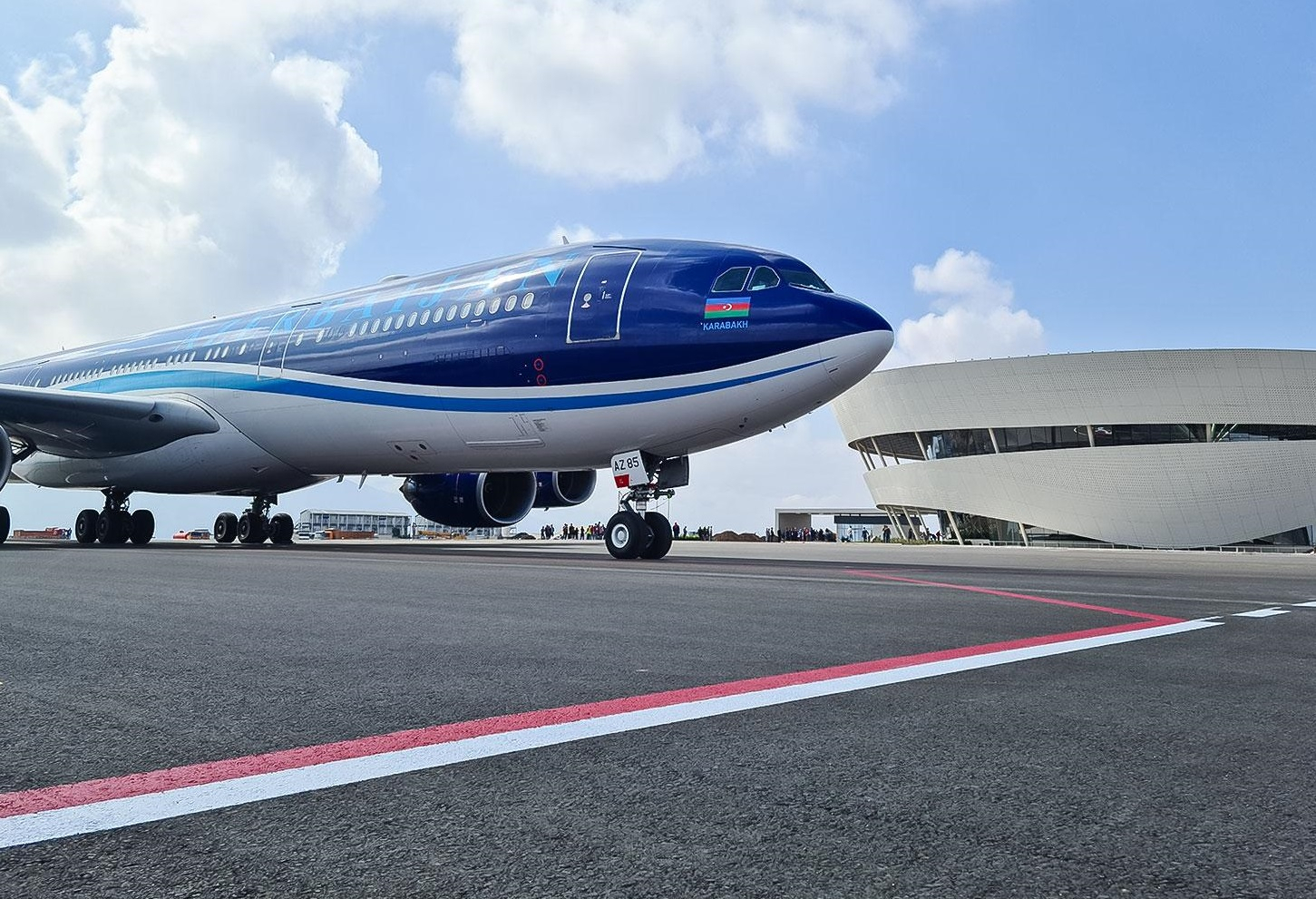 Самолет AZAL совершил технический рейс в Международный аэропорт Зангилан в Восточном Зангезуре - ФОТО