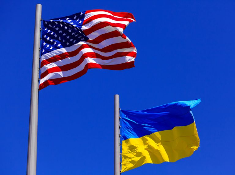США предварительно согласовали пакет помощи Украине на сумму 12 млрд долларов