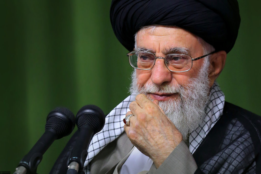 Здоровье верховного лидера Ирана Али Хаменеи ухудшилось? - ФОТО