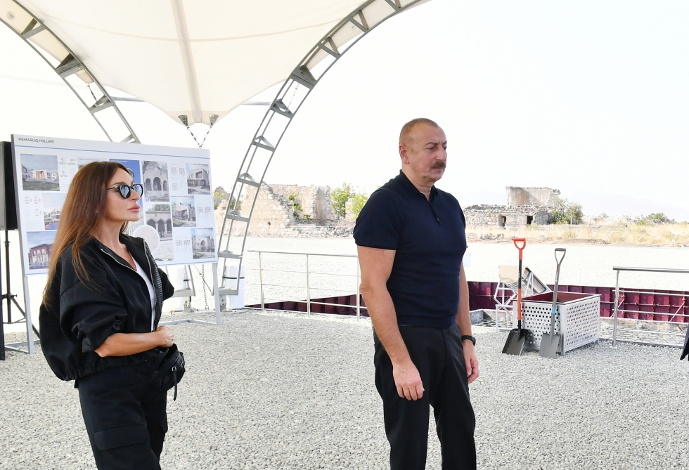 Ильхам Алиев и первая леди Мехрибан Алиева совершили поездку в Агдамский район - ФОТО