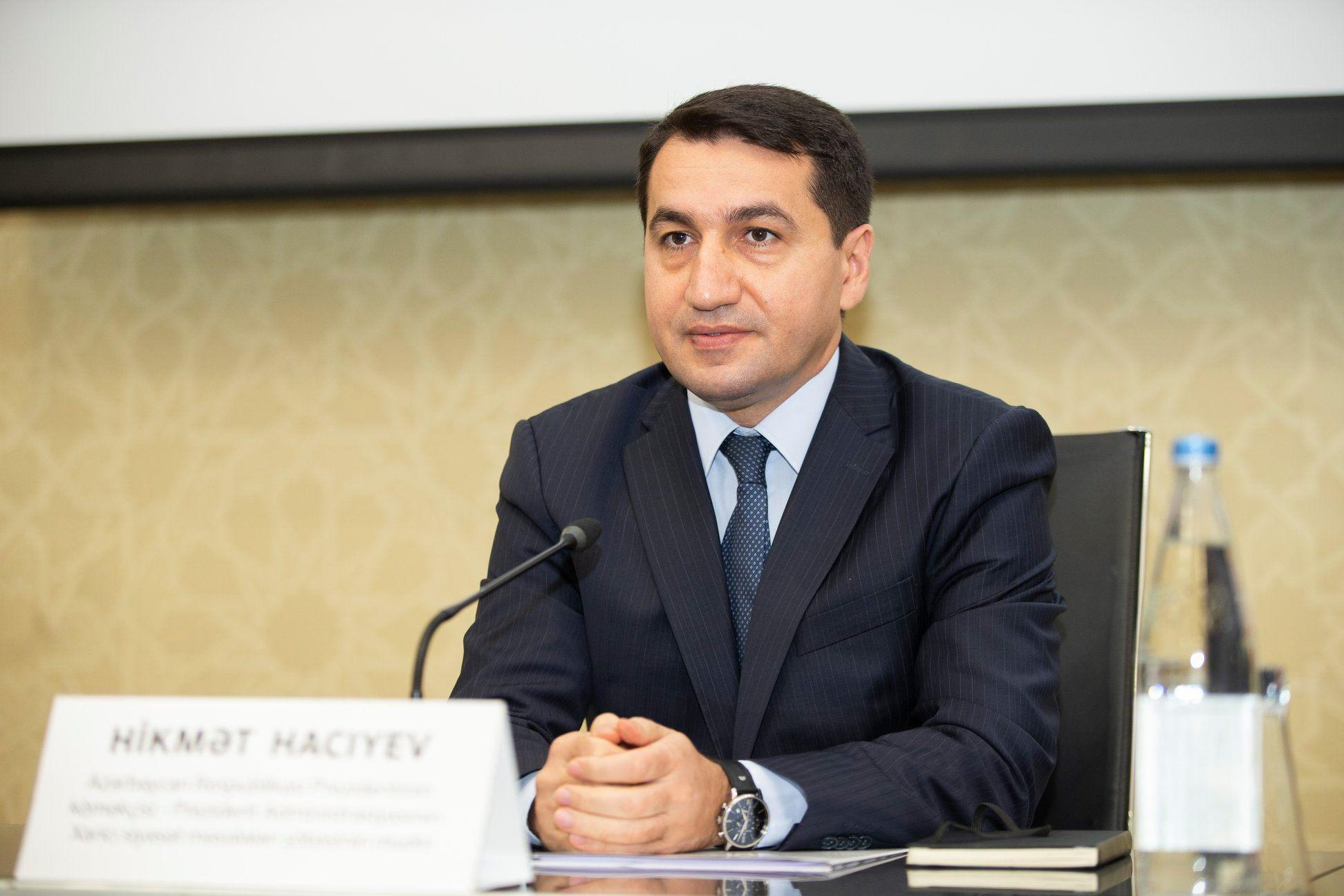 Хикмет Гаджиев сделал публикацию в связи с саммитом Европейского политического сообщества - ФОТО