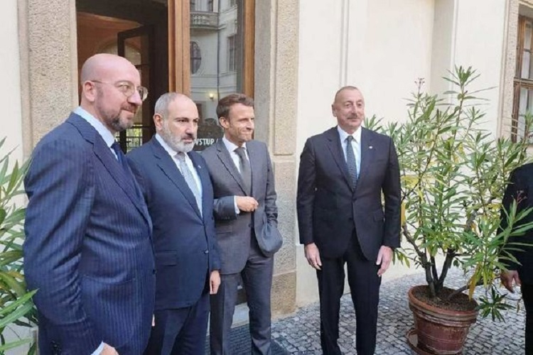 Состоялась четырехсторонняя встреча глав Азербайджана, Армении, Франции и ЕС - ОБНОВЛЕНО + ФОТО