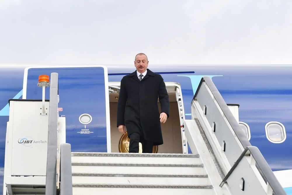 Президент Ильхам Алиев совершил рабочий визит в Россию - ФОТО
