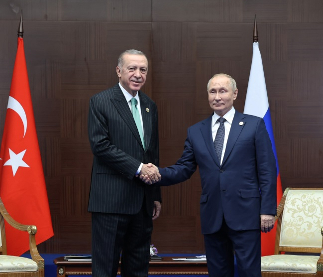 Эрдоган и Путин полтора часа говорили за закрытыми дверями