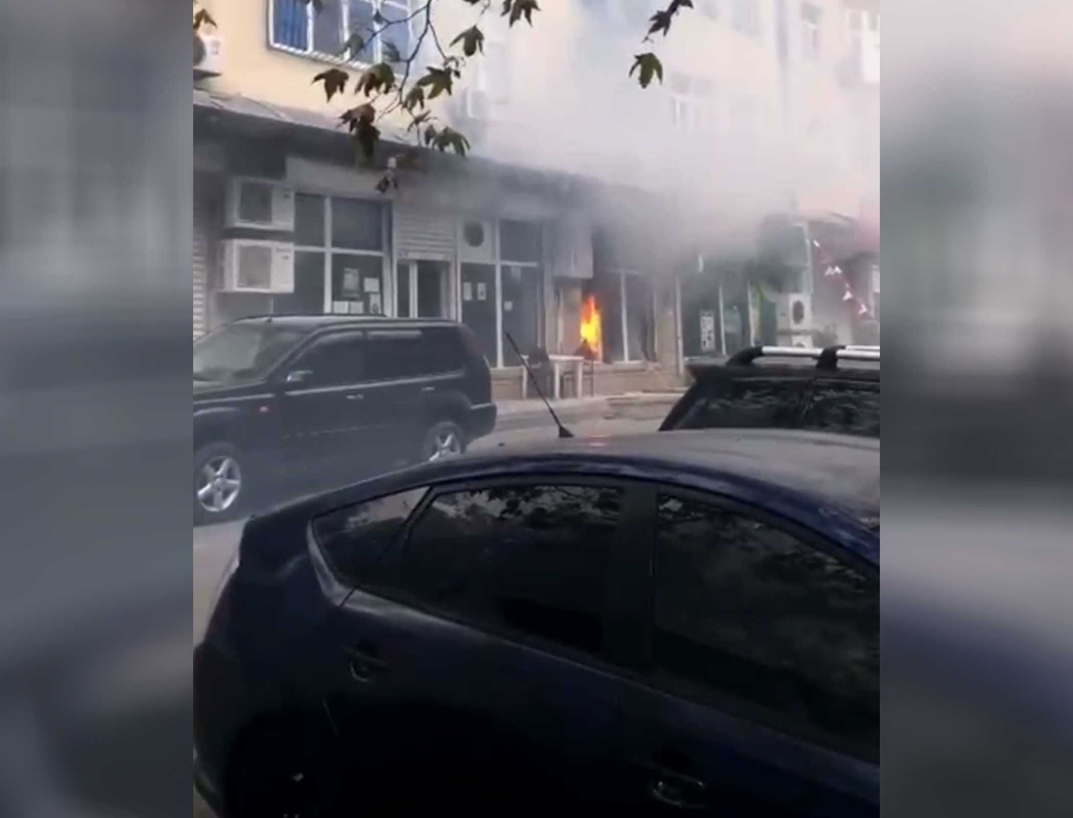 В Баку произошел взрыв в кафе - ВИДЕО