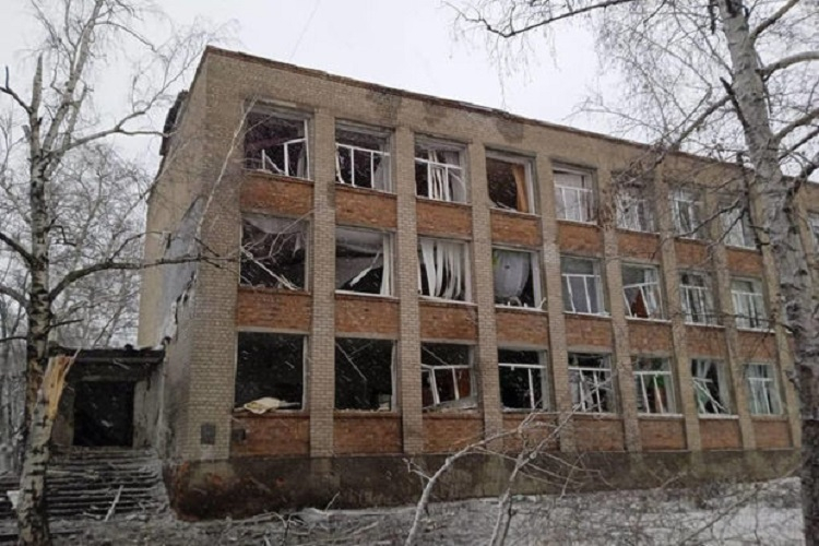 В массовом захоронении в Донецкой области найдены тела 10 азербайджанцев - ВИДЕО