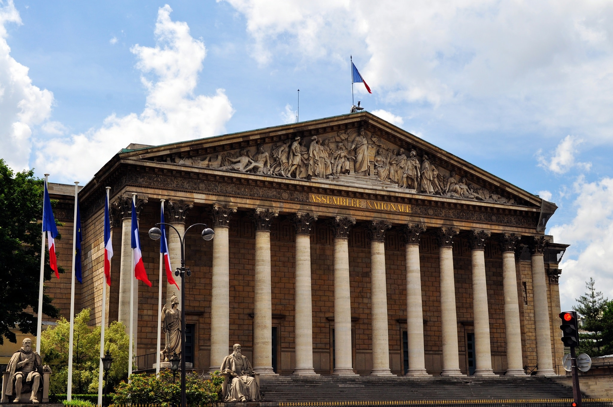 Национальное собрание Франции единогласно приняло резолюцию против Азербайджана