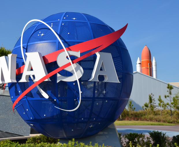NASA показало космическое ФОТО обесточенной Украины