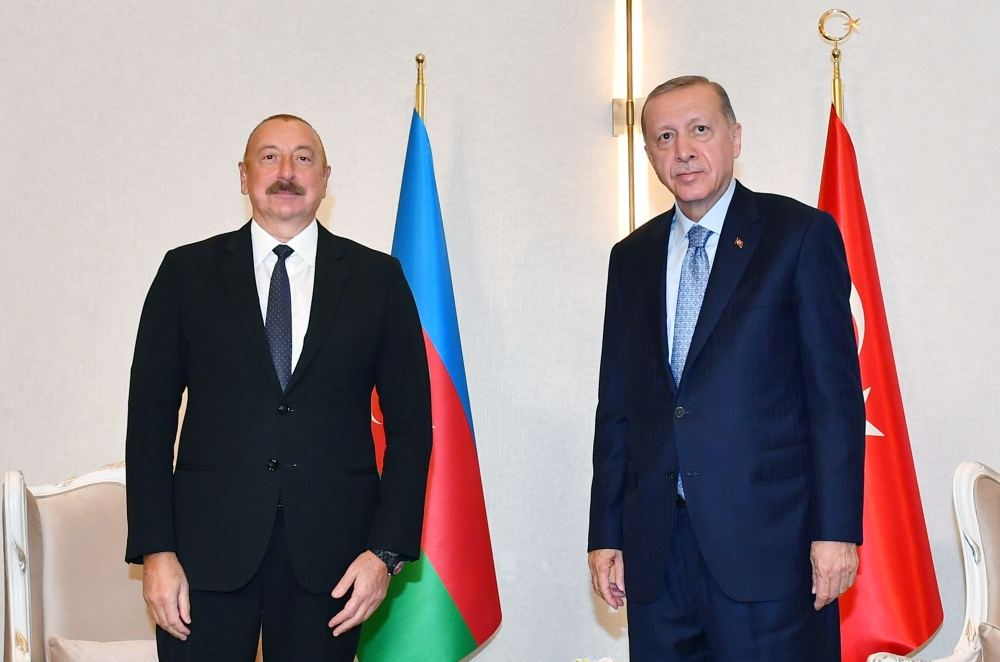 Президенты Азербайджана и Турции поздравили участников учений "Братский кулак" - ВИДЕО