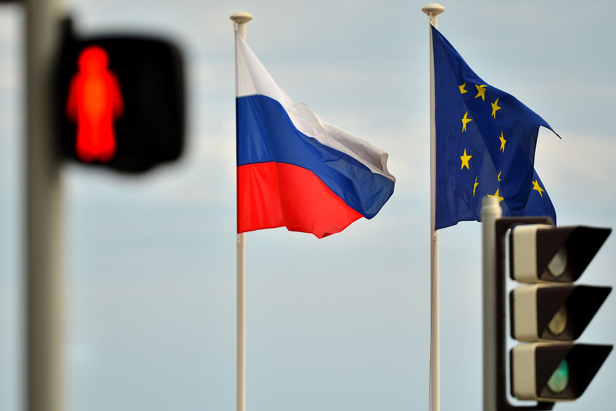 Главные российские телеканалы могут попасть под санкции ЕС