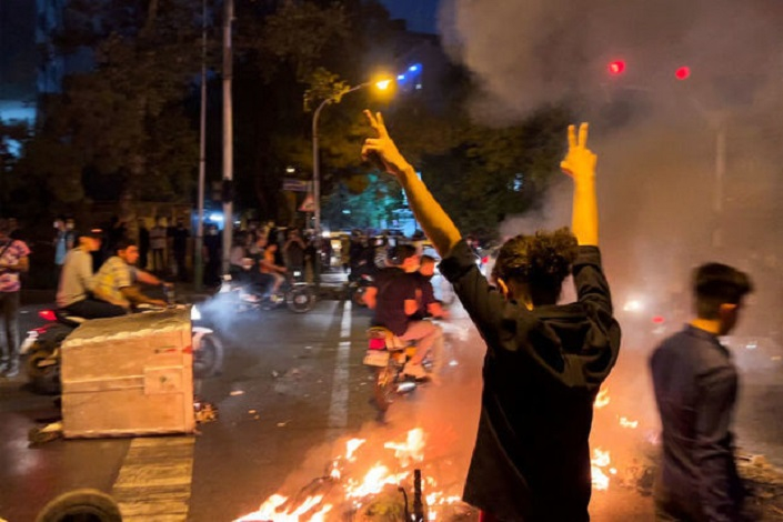 В Иране не стихают протесты - ВИДЕО
