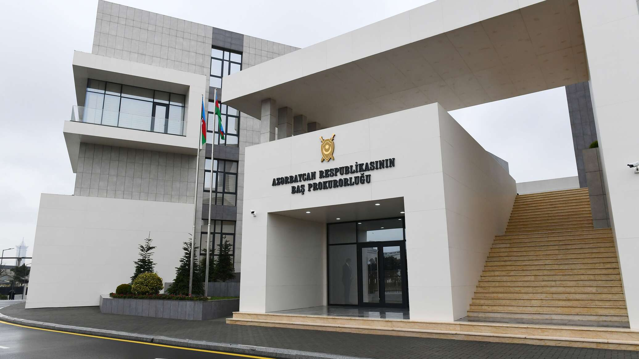 В Азербайджане за взяточничество арестованы должностные лица - ОФИЦИАЛЬНО