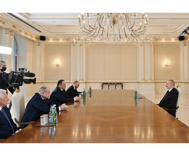 Президент Ильхам Алиев принял руководителя Республики Дагестан Российской Федерации