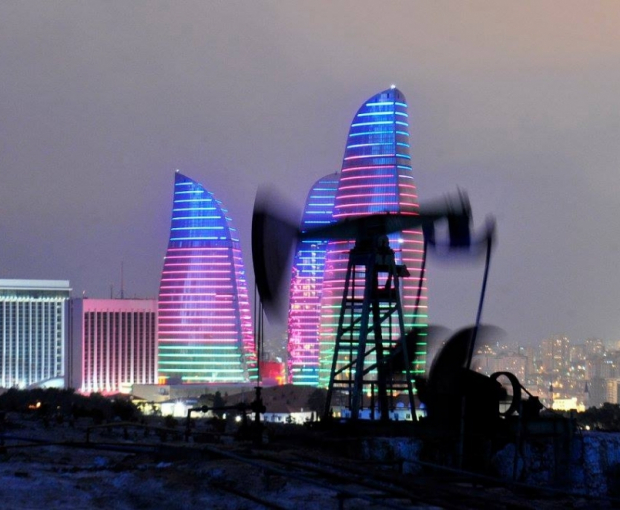 Азербайджанская нефть рекордно обвалилась
