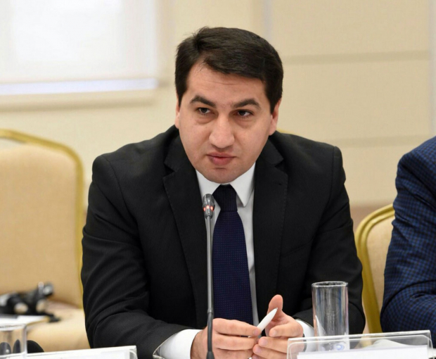 Хикмет Гаджиев: Заявления о создании механизмов защиты прав и безопасности проживающих в Карабахе армян - ложь