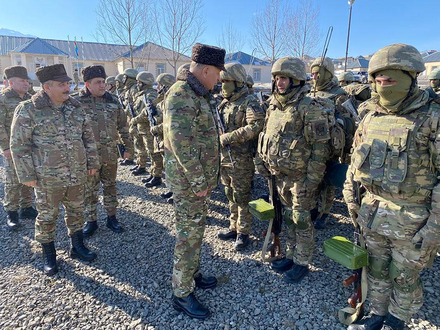 Начальник Генштаба посетил расположенную на границе с Арменией воинскую часть коммандос - ФОТО