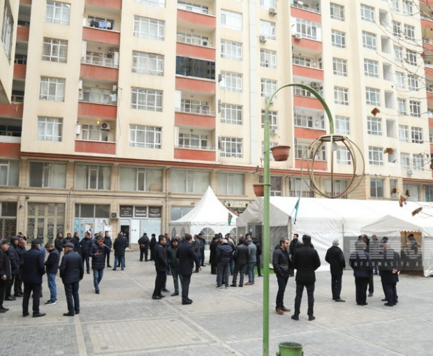 Продолжается траурная церемония по погибшему при теракте в посольстве Азербайджана - ФОТО