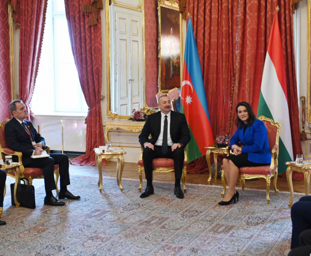 Состоялась встреча президентов Азербайджана и Венгрии в расширенном составе - ОБНОВЛЕНО + ФОТО