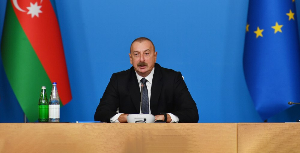 Президент: Азербайджан и Румыния будут в тесной координации предпринимать шаги в области энергобезопасности