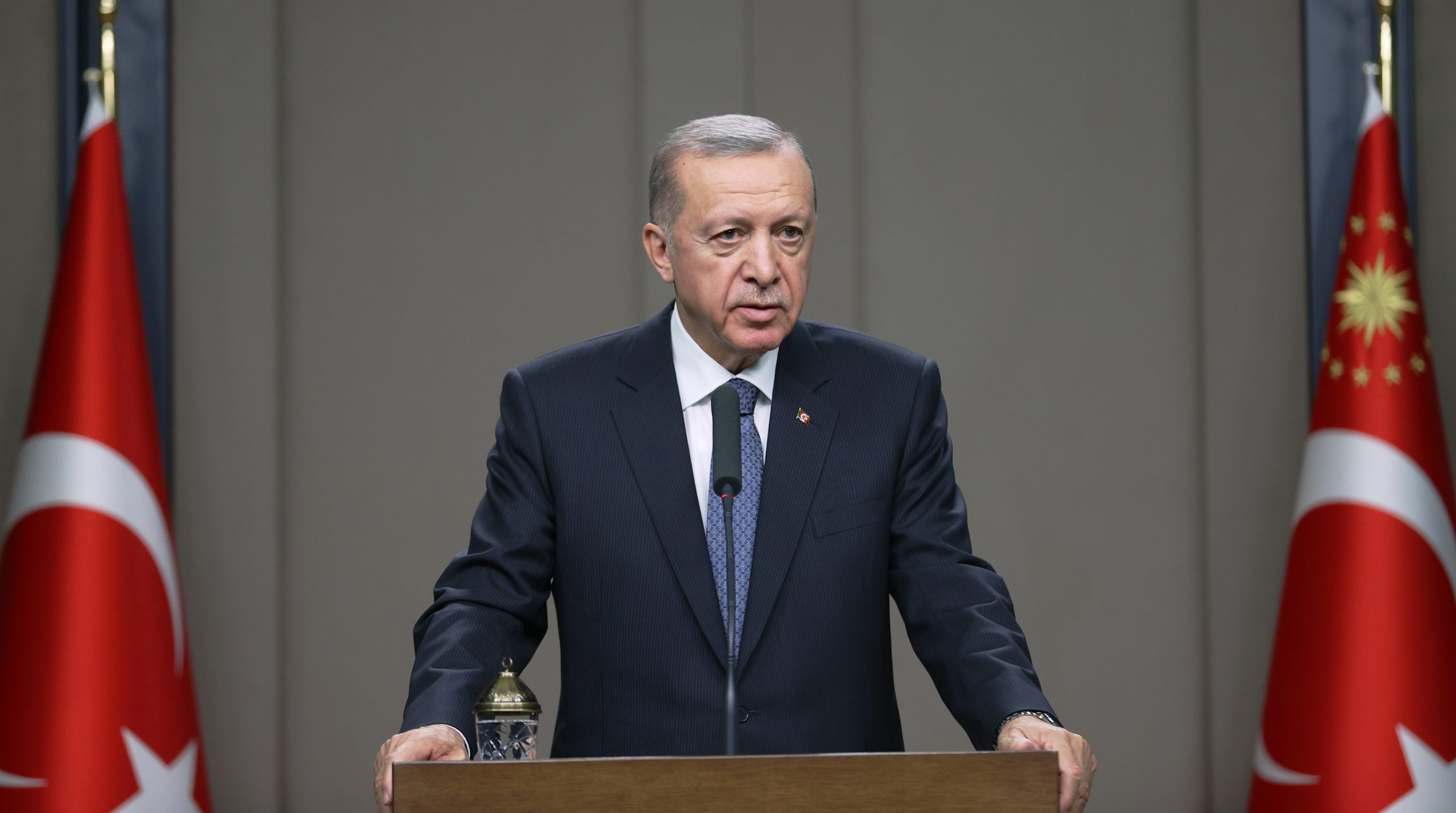 Эрдоган будет координировать работы по ликвидации последствий землетрясения