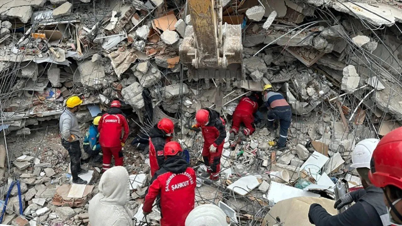 Число жертв землетрясения в Турции превысило 22 тысячи - ОБНОВЛЕНО