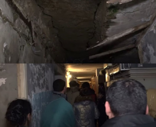 В Баку произошло обрушение в здании общежития: жильцы перекрыли дорогу - ВИДЕО