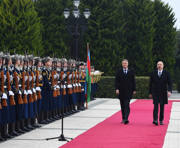 Состоялась церемония официальной встречи Президента Румынии - ФОТО