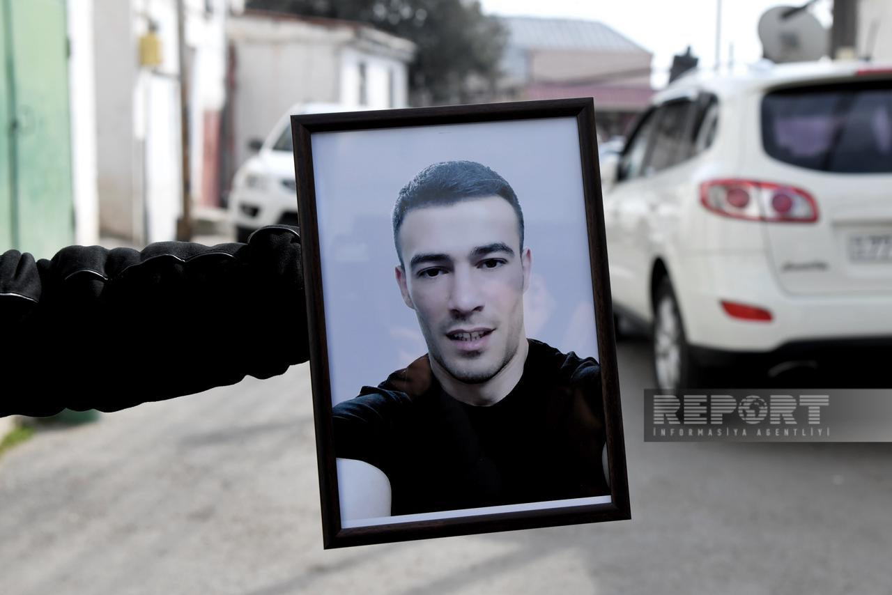 В Баку похоронили погибшего в ходе вооруженного инцидента в гипермаркете Руфата Гашимова - ФОТО