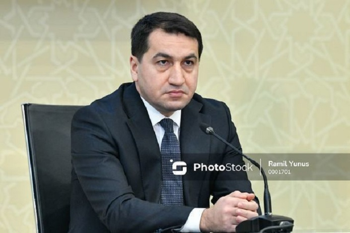 Хикмет Гаджиев: Армения не хочет заключения мирного договора и пытается выиграть время