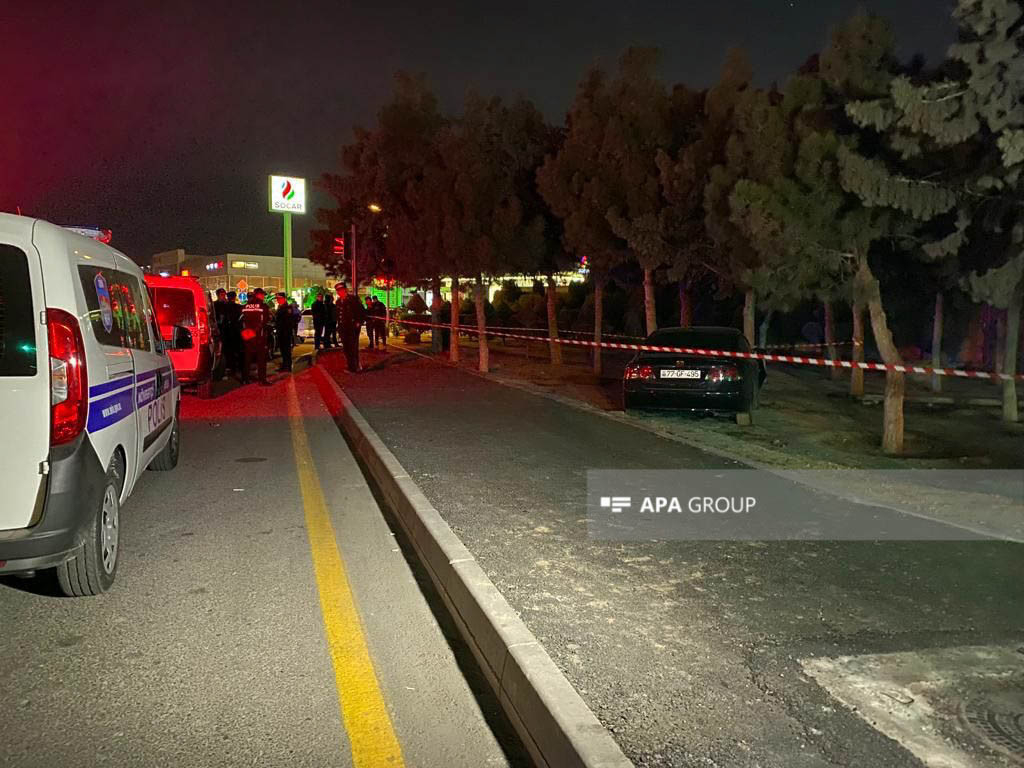 В Баку водитель умер за рулем: пострадали 6 человек - ФОТО