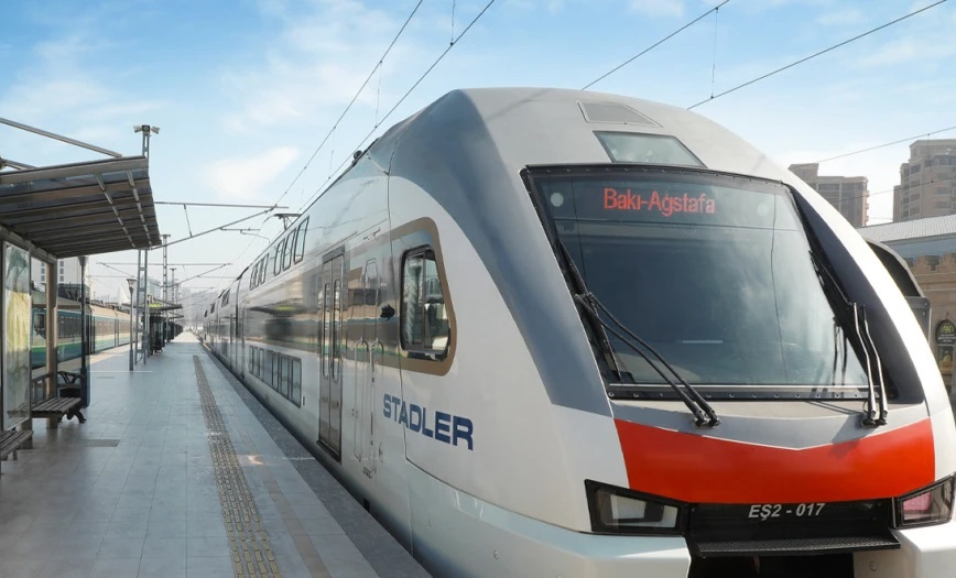 В связи с праздником будет выполнен дополнительный железнодорожный рейс по маршруту Баку - Агстафа