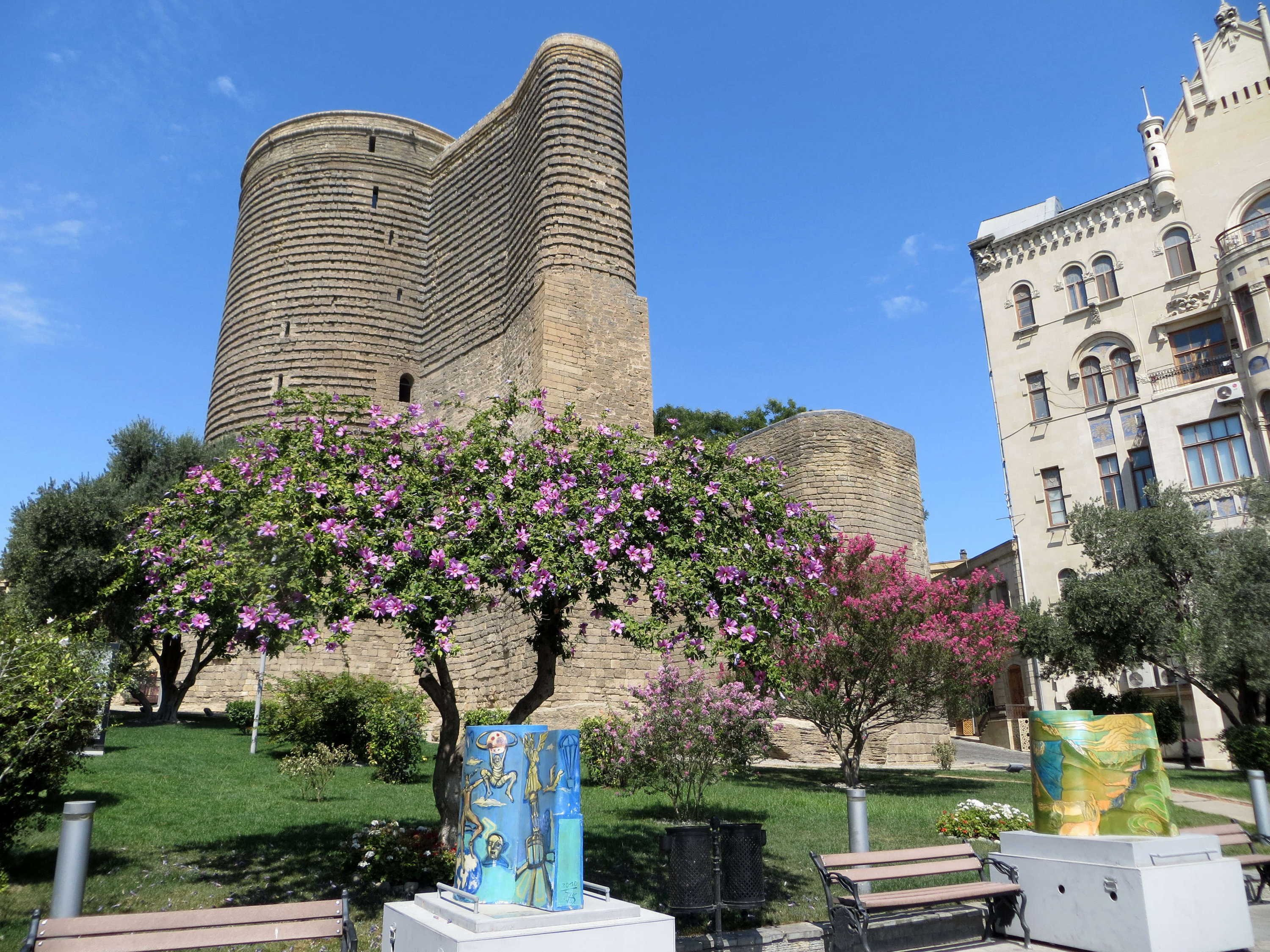 В Азербайджане наступила весна