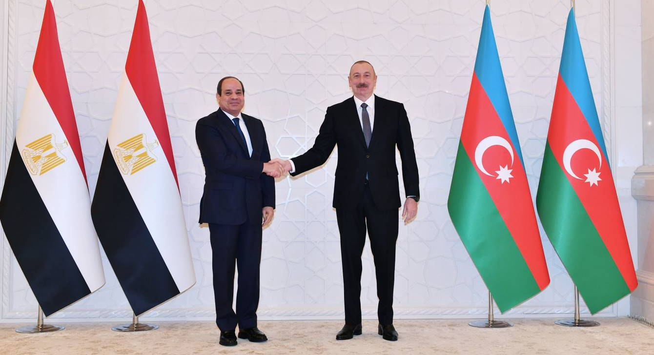 Президент Египта Абдулфаттах ас-Сиси позвонил Президенту Азербайджана Ильхаму Алиеву