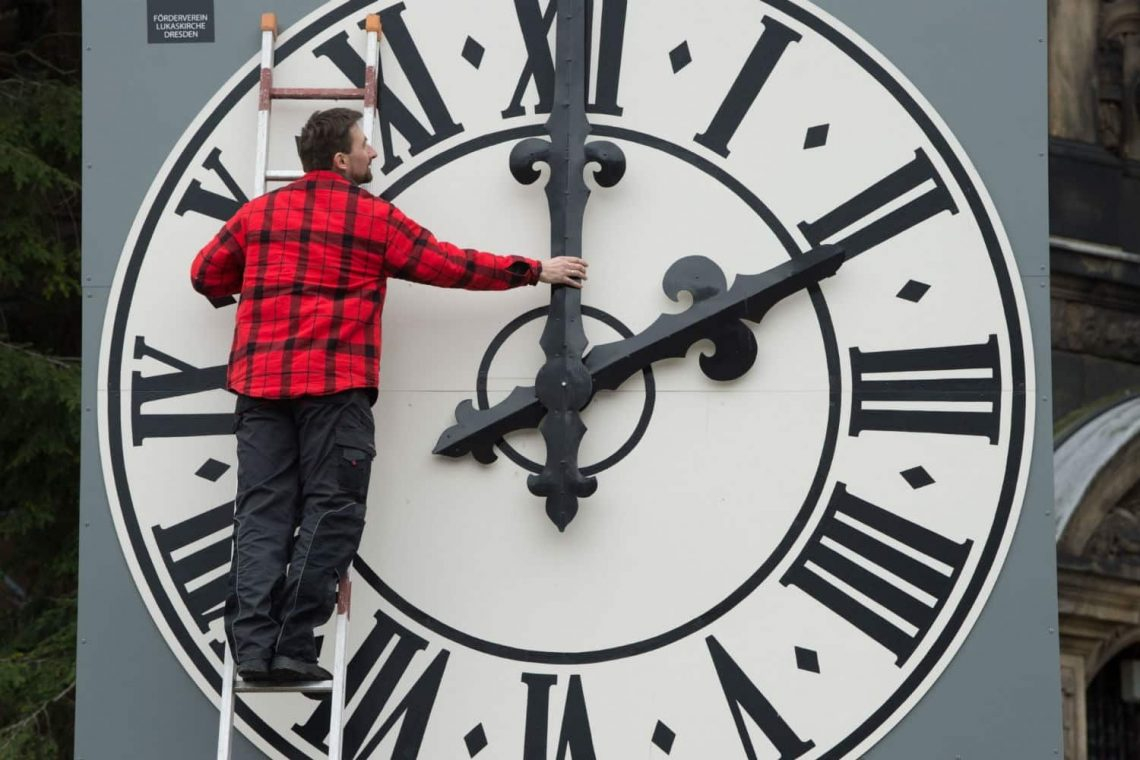 В Германии около 75% граждан выступили против сезонного перевода часов