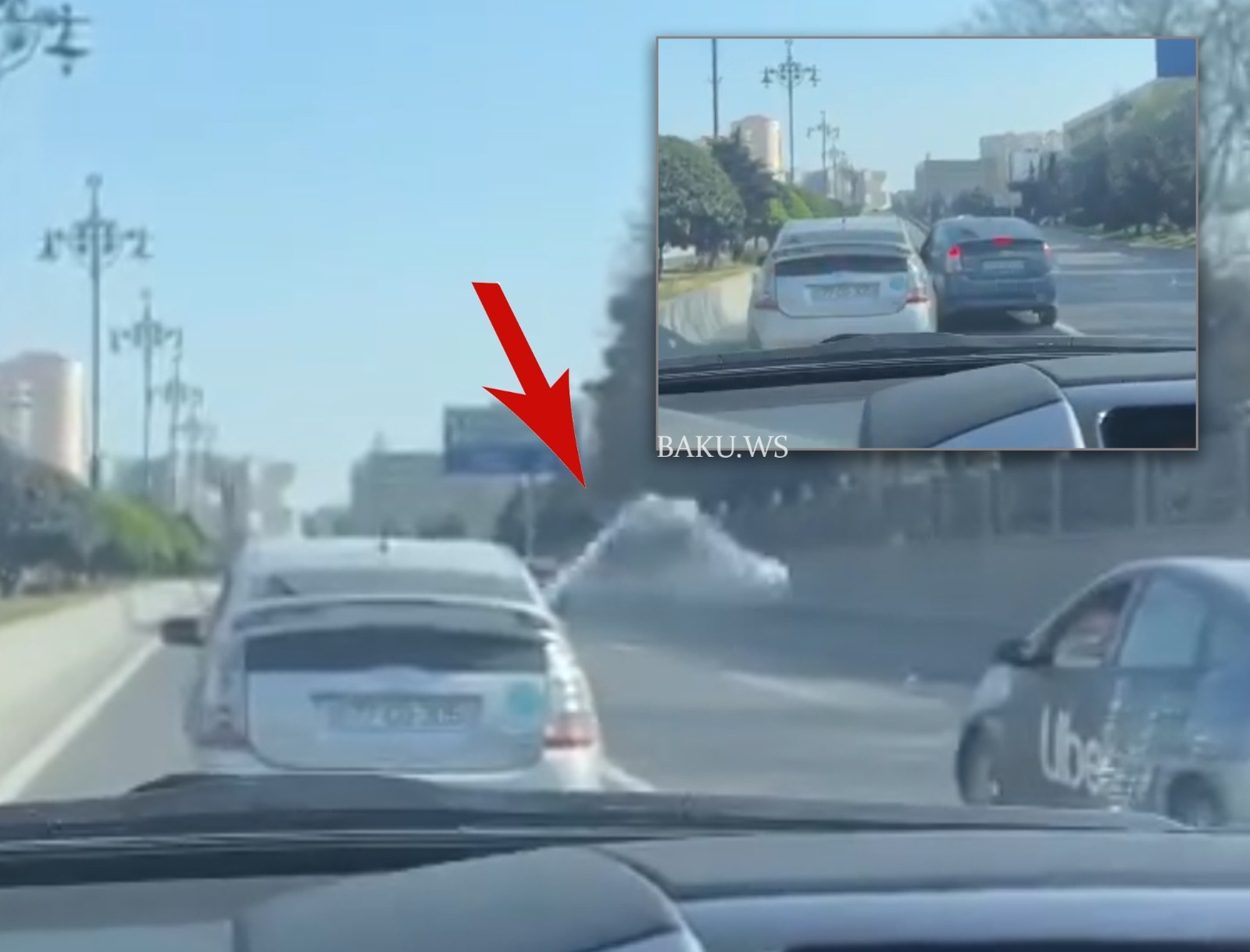 В Баку водители автомобилей Prius устроили "шоу" на дороге - ВИДЕО