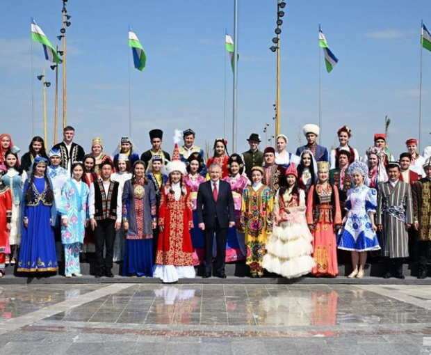 Президент Узбекистана поздравил азербайджанскую диаспору с Новруз байрамы - ФОТО