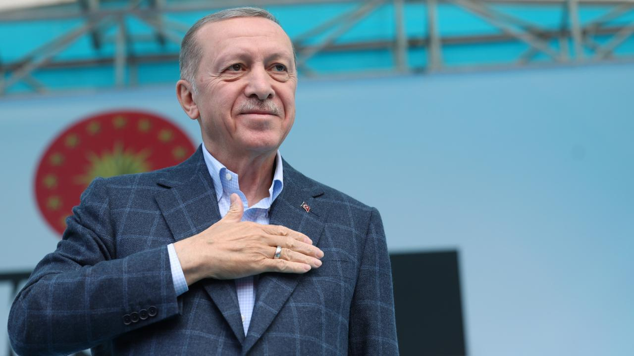 В Азербайджане 90,4% респондентов надеются на победу Эрдогана на выборах