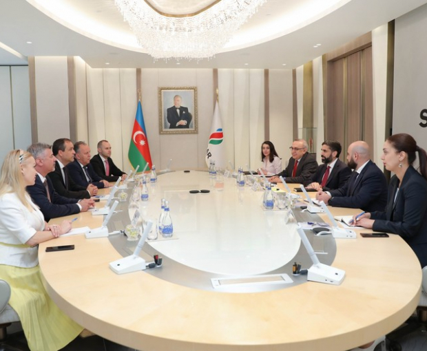 Азербайджан с конца текущего года начнет экспорт природного газа в Венгрию - ФОТО